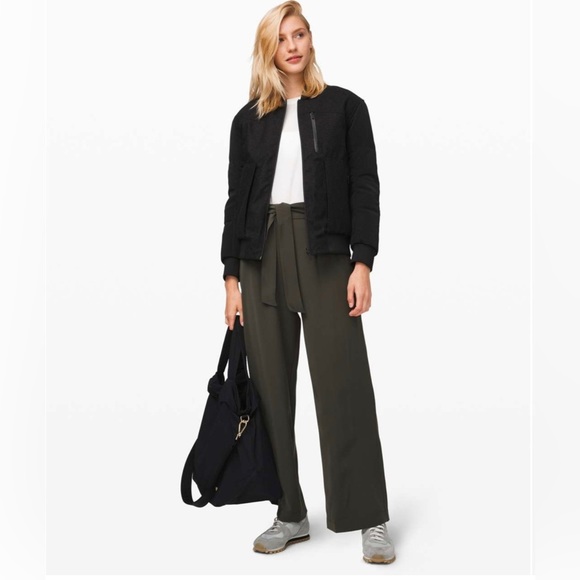 lululemon athletica Pants - LuLulemon Nior Pant - Dark Olive - Tie at Waist